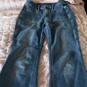 GAP 70s Flare Bootcut Cropped Jeans in Deep Blue